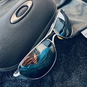 Oakley Crosshair Prizm Polarized Lenses